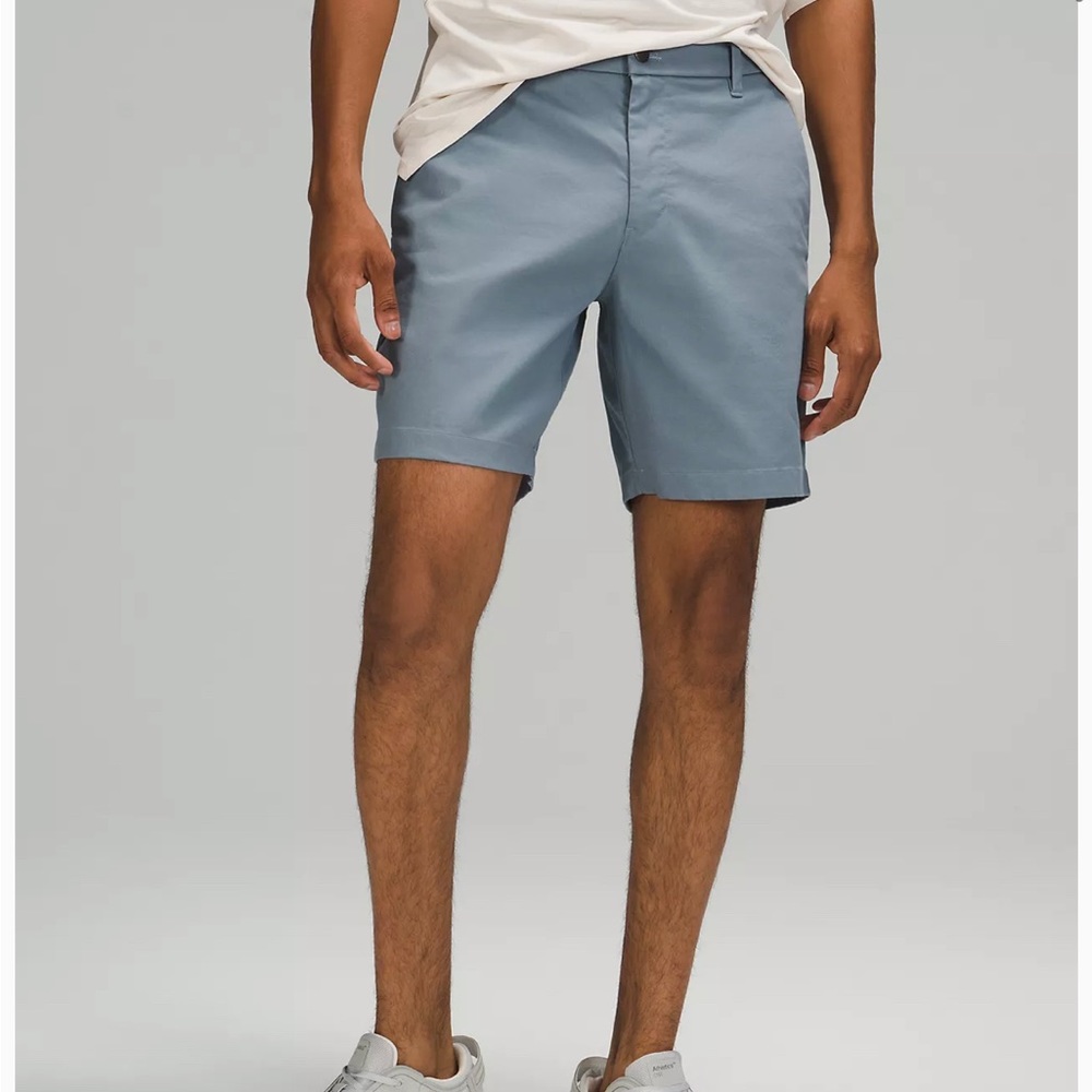 Lululemon Commission Classic-Fit Short 7" 
Oxford Mens Size 33